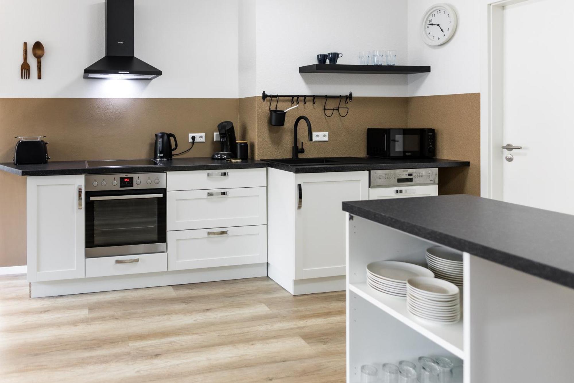 3 Bedroom Altstadtwohnung Mit Parkplatz, Tolle Lage In Schwaebisch Hall, Bis 8 Personen Exterior foto